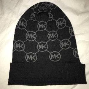 Michael Kors winter hat